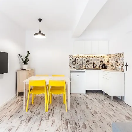 Apartment Lupolo Skwerowa Krakow