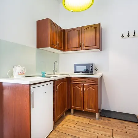 Lupolo Skwerowa Daire Krakow