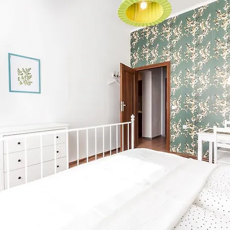 Lupolo Skwerowa Cracovia